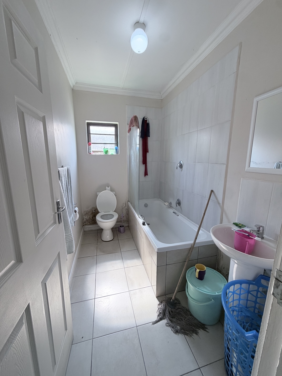 2 Bedroom Property for Sale in Westhof Eastern Cape